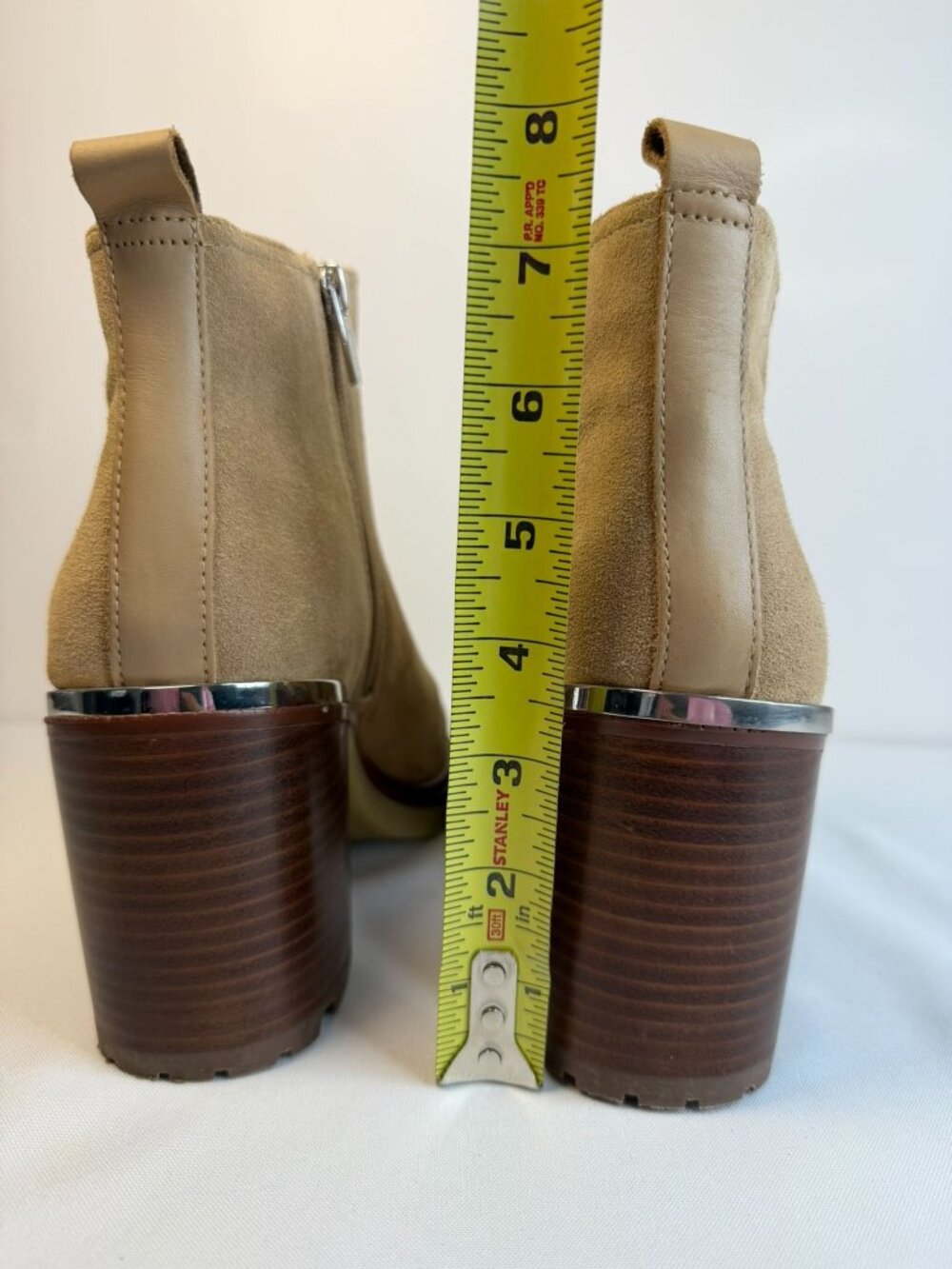 Vince Camuto Gorgan Women Size 9M Taupe Leather Ankle Block Heel Casual Boots - Picture 9 of 14